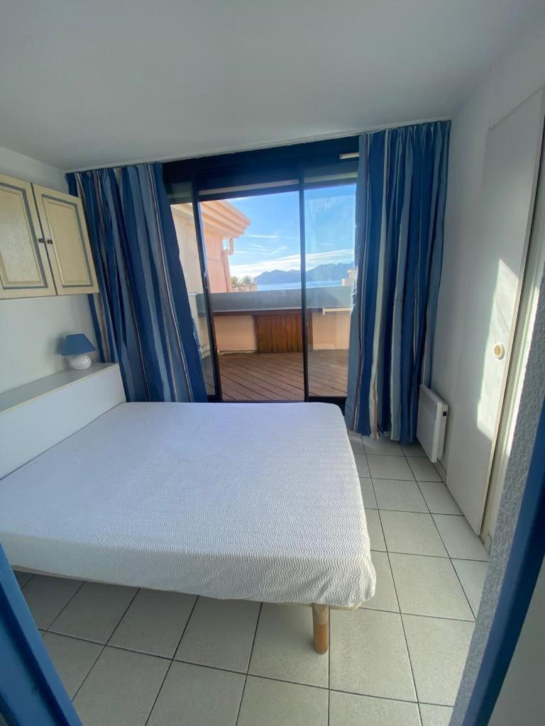 Apartament La Perla Del Mare Cannes Zewnętrze zdjęcie